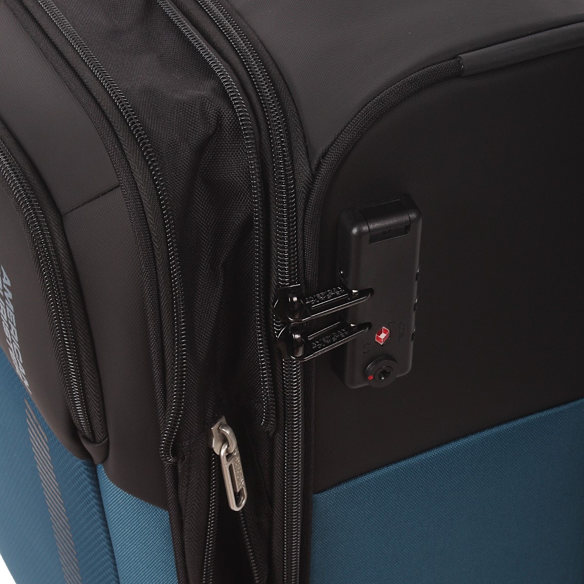 American tourister by samsonite Spinner cabina 4 ruote Nero/blu Daring dash MF7*39001