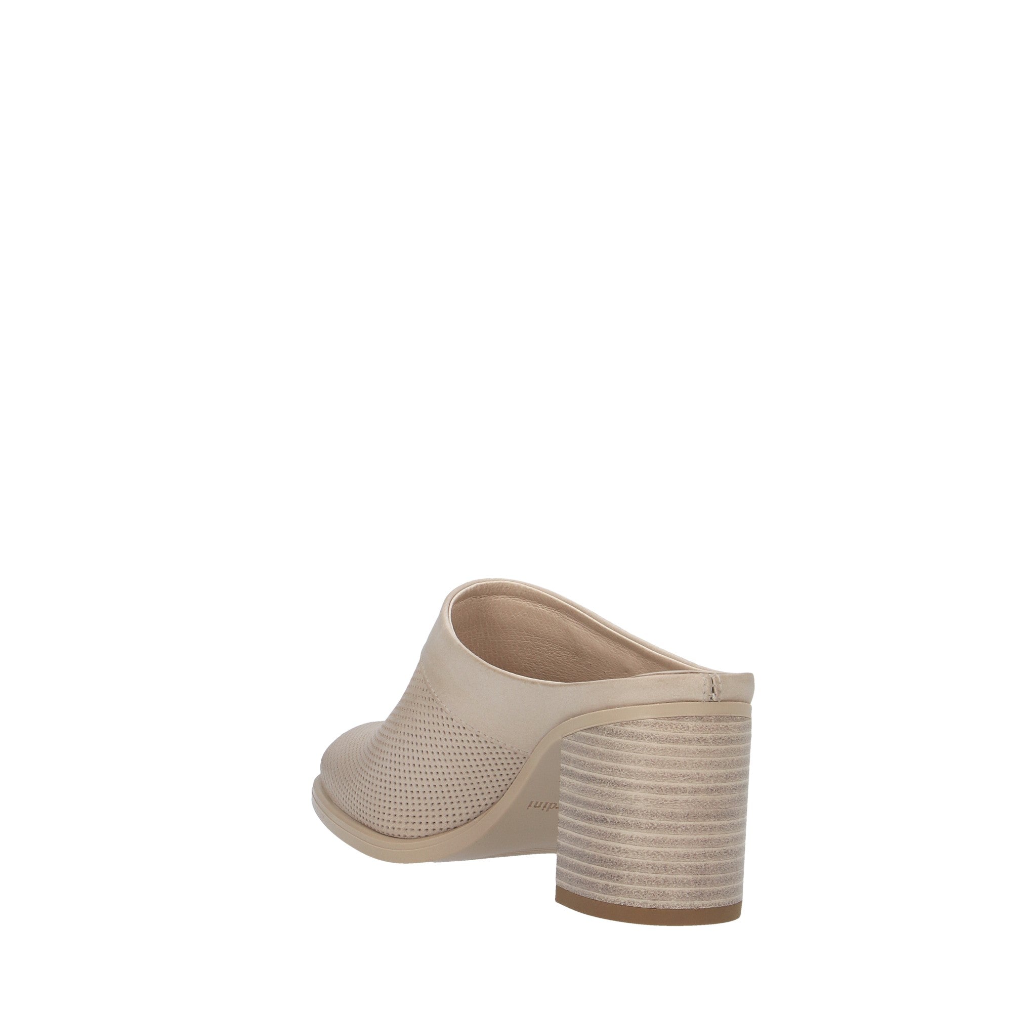 Nerogiardini SABOT Champagne